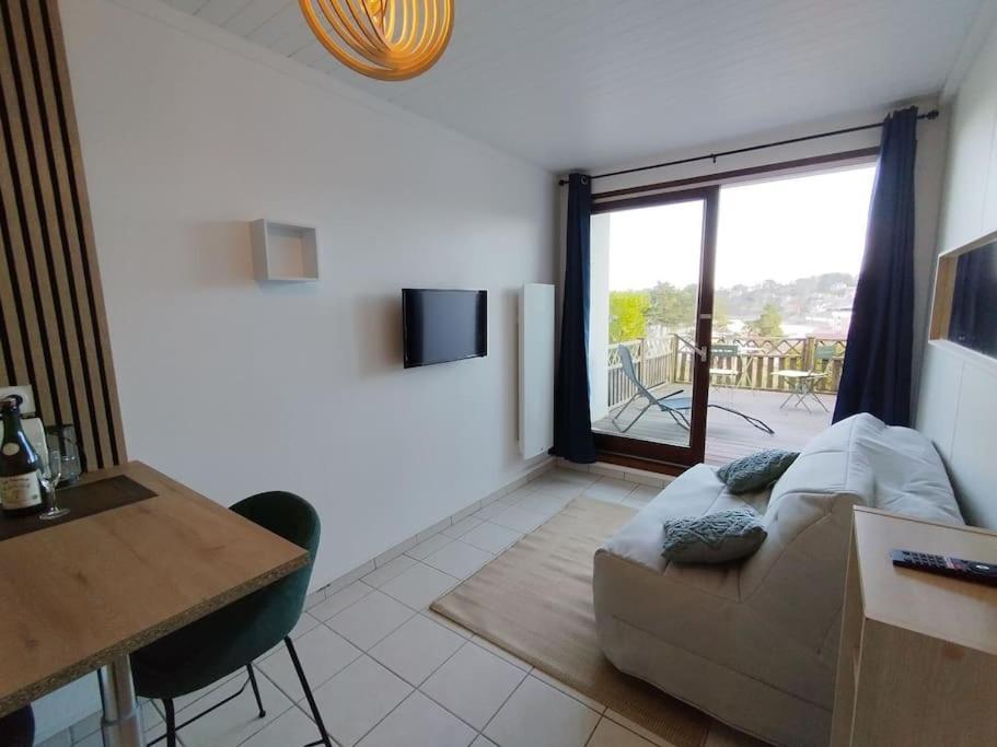 Studio Vue Mer - Plage De Trestraou Perros-Guirec Exteriör bild