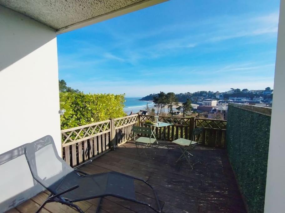 Studio Vue Mer - Plage De Trestraou Perros-Guirec Exteriör bild